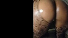 Thick pawg shows off her big ass and juicy titties