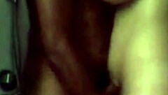 Casi me descubre mi esposo follando con su tio en la ducha latina domination