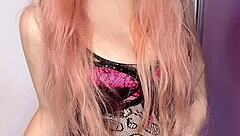 i'm addicted to my goddess in stockings