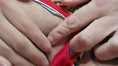 abrindo minha buceta juicy pra facilitar pro meus comedores 😏