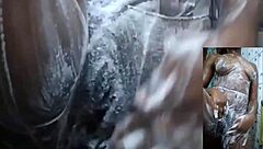 CYNDY BLACKSLAVE - MASTURBATE IN SHOWER WITH LITTLE 18+ SQUIRT