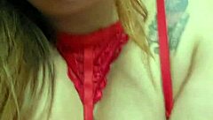 abrindo minha buceta juicy pra facilitar pro meus comedores 😏