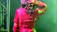 Sexy Aitana Dances with Intense Moves and Alluring Body in Captivating Performance.