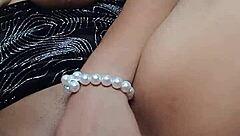 방에서 솔로 자위하다가 터지는 분수쇼 봐봐!