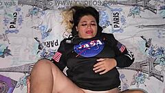 Saya berikan gadis putih saya cumshot