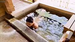 Exploring Tochigi's strawberries and relaxing in hot springs with Nacchi 😊