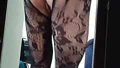 Valentina screams, 'I want that cock so bad!'