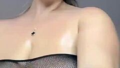 I want to sit on your face with big natural saggy tits, ovals, and hard nipples! 😍