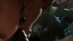 Misty suka bagi blowjob pelacur kepada kawan