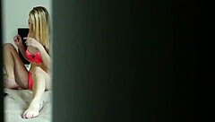 Hermano de paso con polla grande mamada por Zoe Parker super intenso