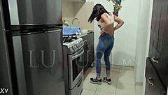Yamileth Marin Tries To Cook