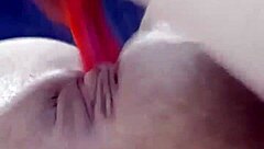 Amateur Teen 18+ Mastubiert Mit Dildo 2!