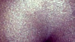 에보니 베이비가 풋볼 경기 중에 보지 가지고 놀아 😈