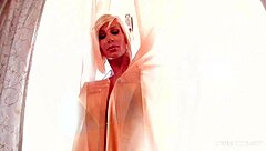 Blonde milf pornstar shyla stylez in lesbian scene