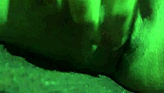 Masturbação detalhada com objeto pra prazer intenso