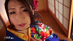 Is Ayumi Shinoda The Sexiest Mature AV Actress?