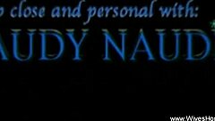 Isteri milf eksotik onani keras dengan mainan 😏