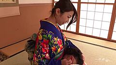 Is Ayumi Shinoda The Sexiest Mature AV Actress?