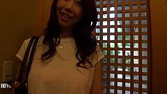 Is Ayumi Shinoda The Sexiest Mature AV Actress?