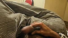 oh ladies, come play with my sexy cock right now