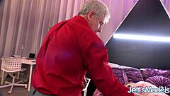 blonde bbw amber kush orgasms with toys