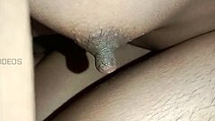 Aku deepthroat tetek kecil gadis India 18+ & telan pancut
