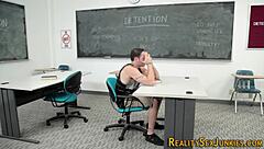 Asian teen gives me a facial