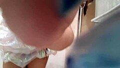 ginger paris sexy princess rubbing pussy