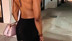 Erotic Hot Female Bodybuilder Babe With Muscular Physique