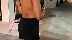 Erotic Hot Female Bodybuilder Babe With Muscular Physique