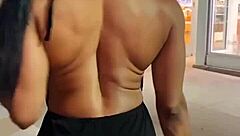 Erotic Hot Female Bodybuilder Babe With Muscular Physique