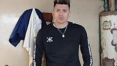 โอ้ย ดูหนุ่มสมัครเล่นควยมอนสเตอร์ชักว่าวสไตล์บ้านๆ ในหมู่บ้าน 😈🍆