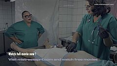 Dominatrix April periksa pasiennya di klinik kontol 😈