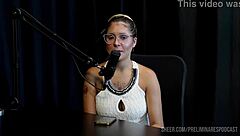 Hey, check out Barbara Sol's hottest moments on Preliminares Podcast with Bia Hot - part 1