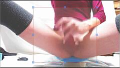 Japanese girl indulges in casual solo onani