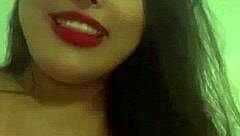 ラティーナミルフ家族夫婦が激しい3Pセックスにハマる