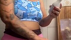 Exhibitionist flashes her big swollen pussy in public