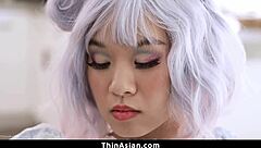 Stunning Asian Babe Kimmy Kim Flaunts Her Hot Figure Intensely