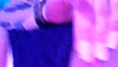 Me toco mientras veo porno 😈