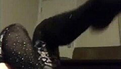 little red's wet flexible fingerbang leads to cum on peeks 😏