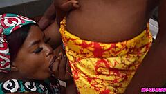 Kontol Brad yang besar tak muat dalam pepek ketat saya! Jilat dan kongkek dalam lingerie