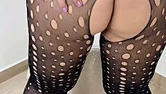 Mature blonde with big ass seduces me with lingerie and I cum inside her