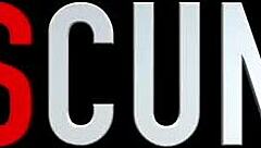 does 190 momma monniluv play with her big tits and pussy?