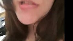 Hisap suami sampai pancut dalam mulut enak kongkek lingerie biru homemade