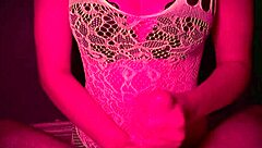 i love giving the best handjob to an older guy