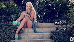 Annette White Teases in Bikini Before Going Fully Nude