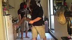 Petunjuk Kongkek Tinju Intens dalam Setup BDSM dengan Milf Diikat dalam HD