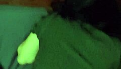 嘿你觉得大屁股亚裔人妻紧逼能吃那大屌吗