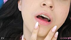 Asian Teen 18+ Model Reveals Her Sexy Body In Casting Photoshoot!