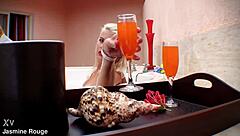 남친 티터스가 여친 재스민한테 야외 블로우잡이랑 개새끼 자세로 쌈 싸울 수 있을까?